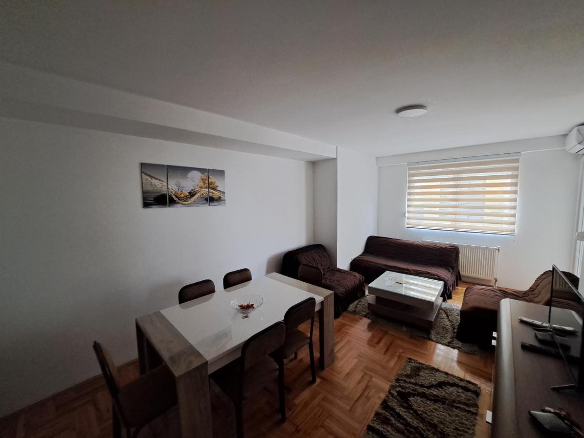 Apartman Vranje Bagian luar foto